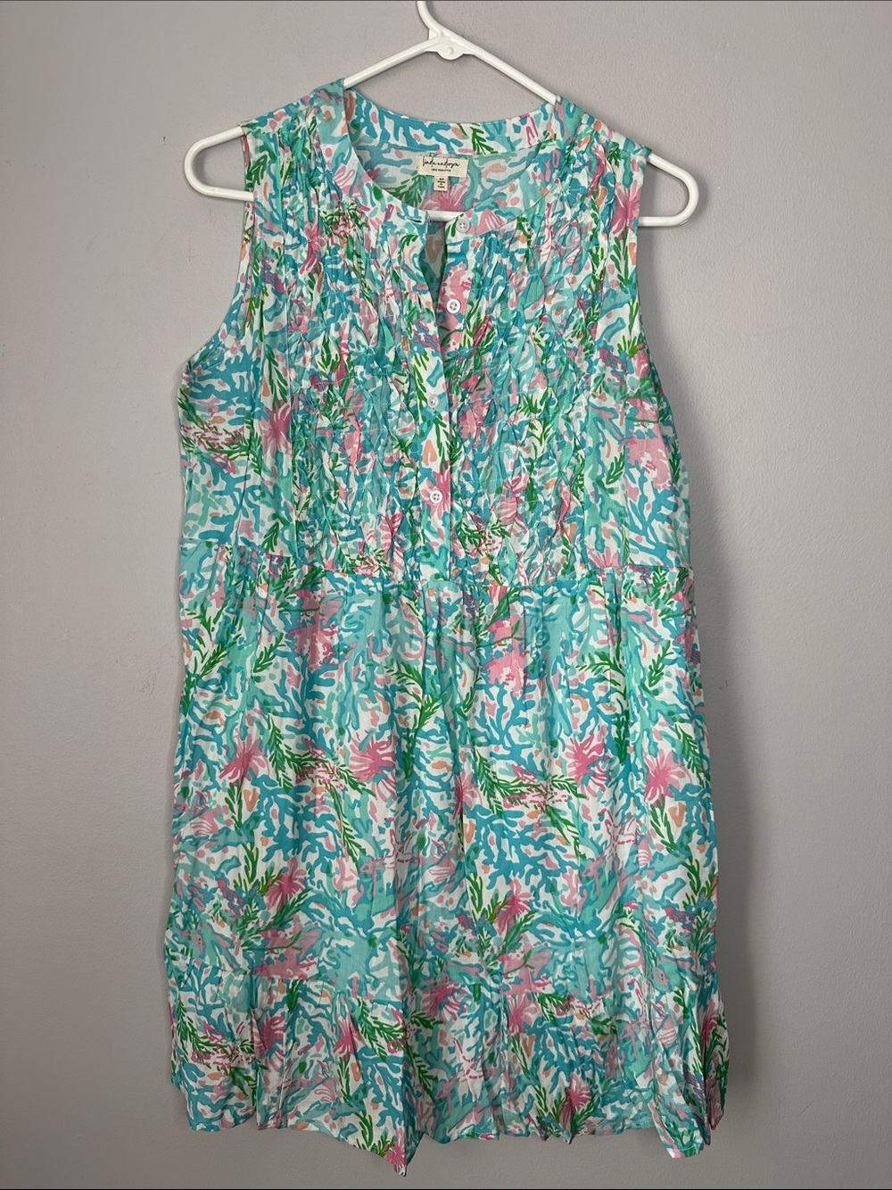 Sleeveless Tropical Print Shift Dress in Aqua & Pink